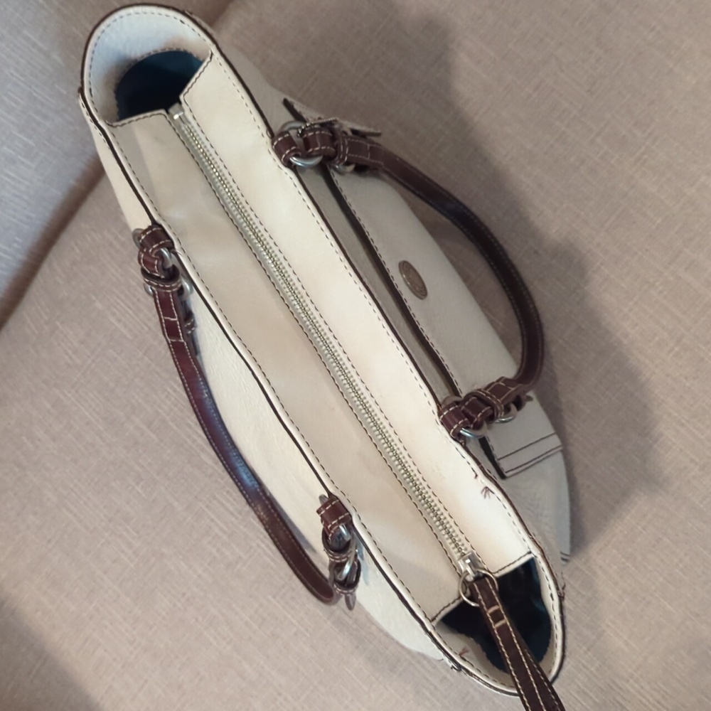 Coach Chelsea East West Leather Shoulder Bag Tote Sand Cream Brown - Picture 12 of 12